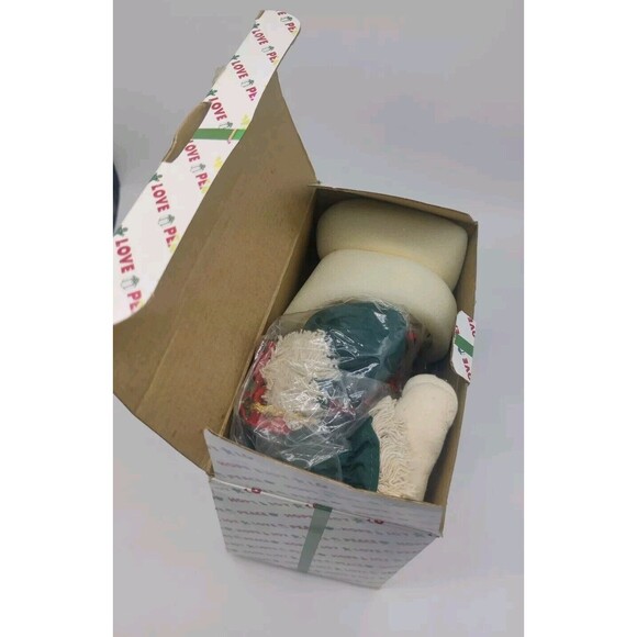 Vintage 1996 Hip and Hop Bunny 2pc Set House Of Lloyd Christmas Around the World - Picture 3 of 16